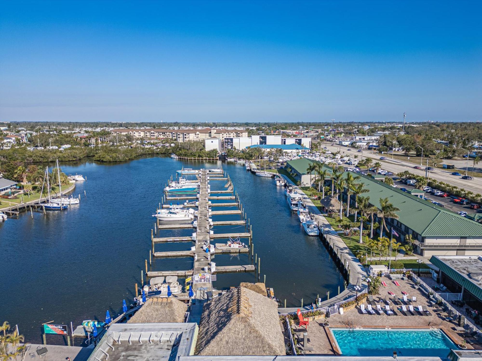 South BradentonBay Breeze公寓式酒店 外观 照片