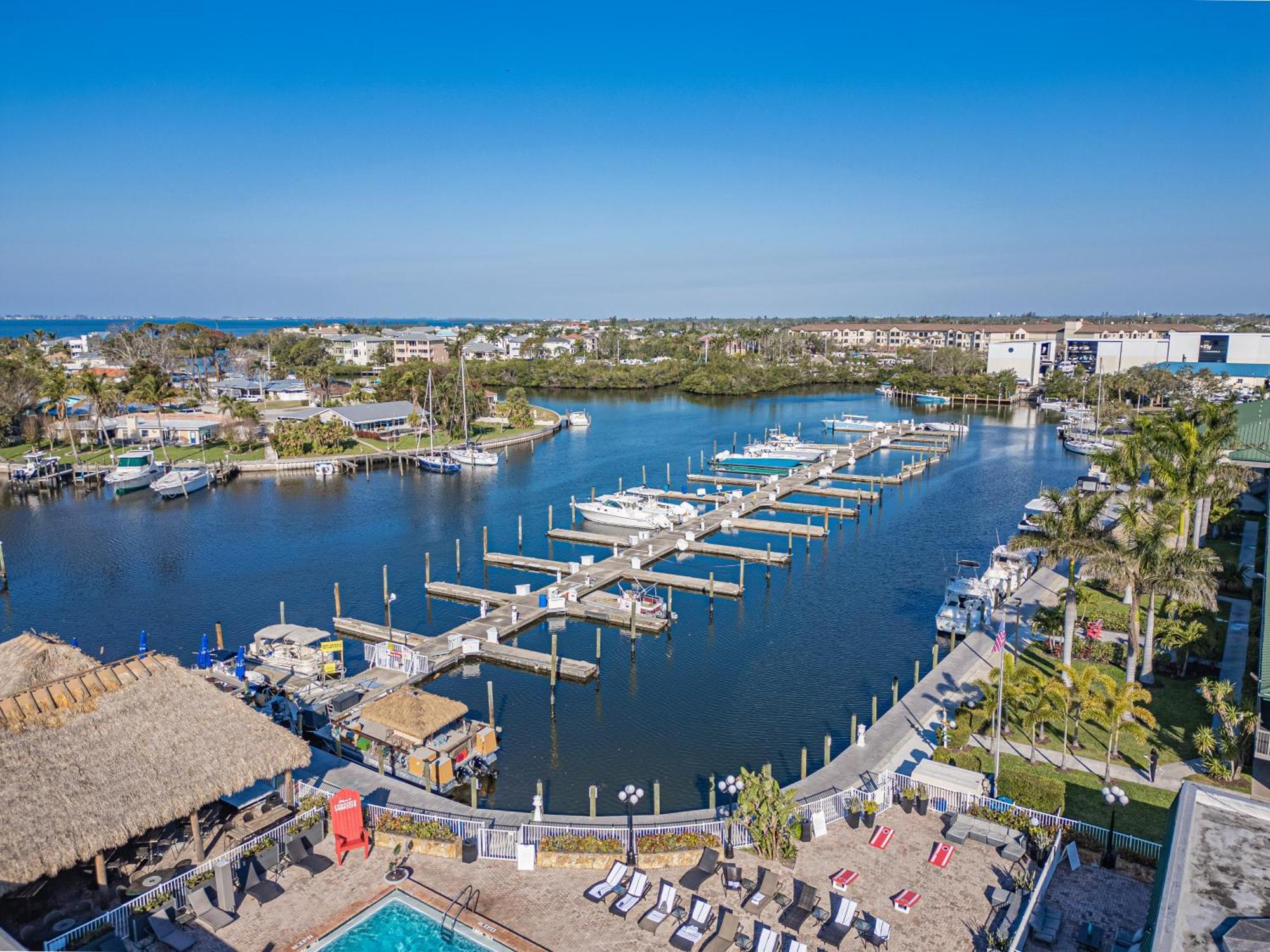 South BradentonBay Breeze公寓式酒店 外观 照片