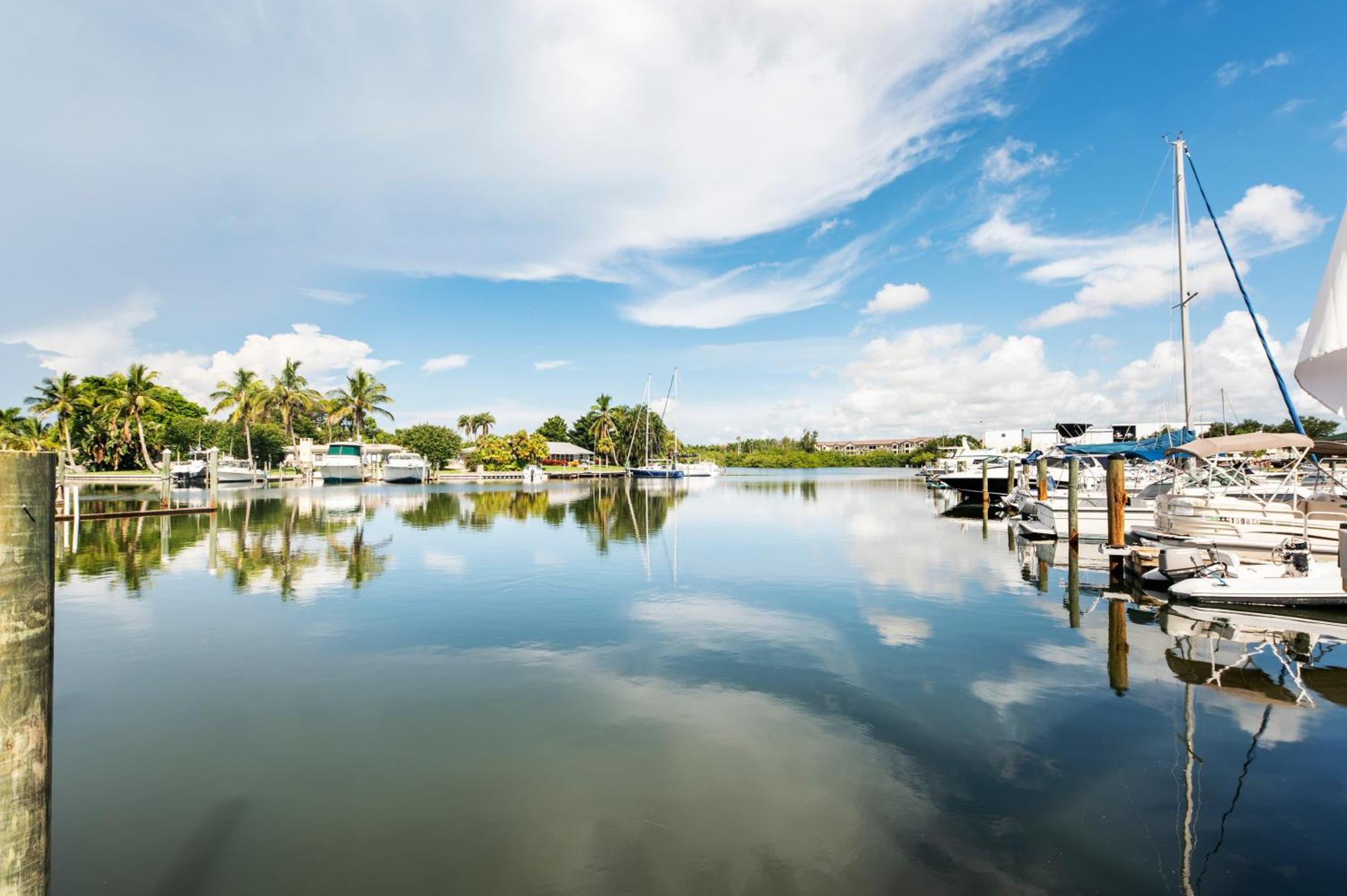 South BradentonBay Breeze公寓式酒店 外观 照片